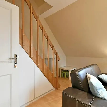 Appartement-blume-pch-16b 公寓